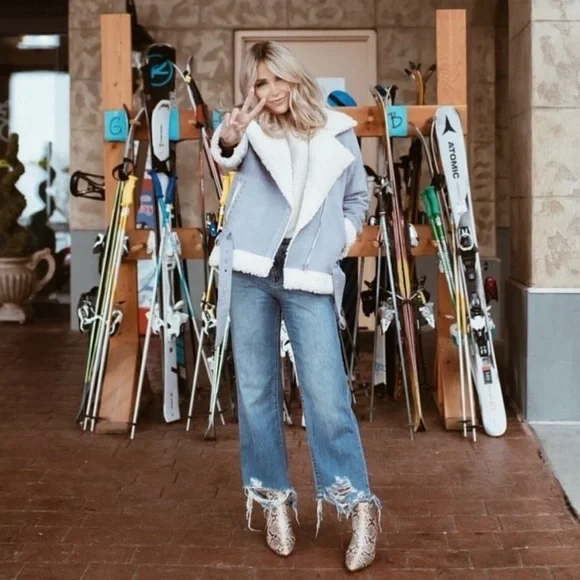 DL1961 Hepburn High Rise Wide Leg Jeans in Slate - Picture 12 of 12